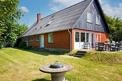 12 Personen Ferienhaus in Aakirkeby