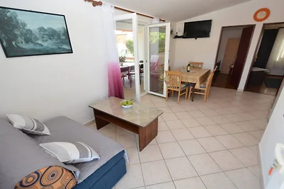Apartments Roksandić - Three Bedroom...