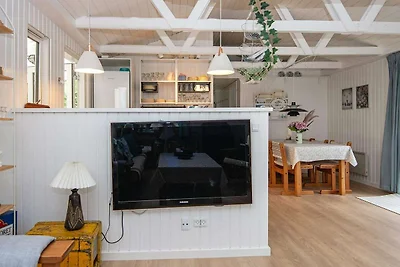 6 person holiday home in Glesborg