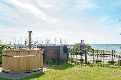 8 Personen Ferienhaus in Odder-By Traum