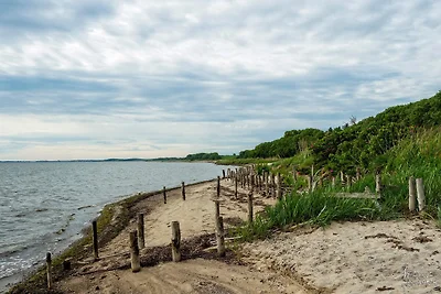 Refugio rustico junto al mar -- By Traum...