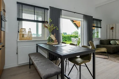 Schönes Ferienhaus mit Terrasse