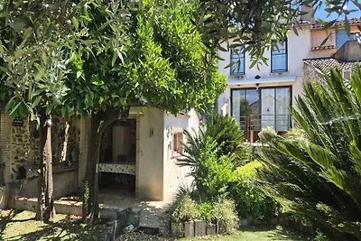 Charmante Villa für 6 Personen in Cogolin