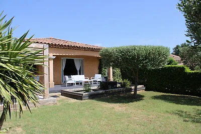 Holiday home with large garden and pool