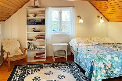 9 person holiday home in KÖPINGSVIK
