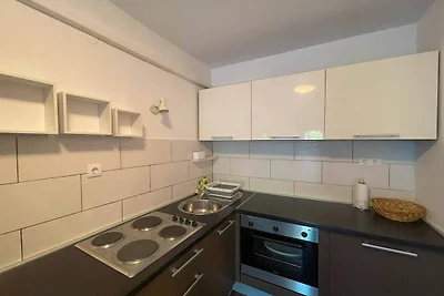Zwei-Zimmer-Wohnung mit Terrasse