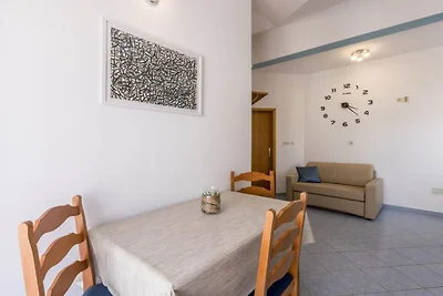 One Bedroom Apartment with Terrace (A1)