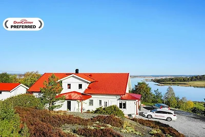 10 persone case ad KLÖVEDAL