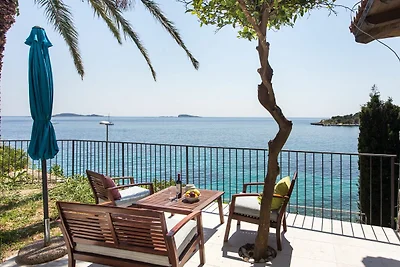 Villa Mirjana - One Bedroom Apartment with Te...