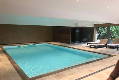 Bauernhaus in Ardennen bei Coo-Wasserfall