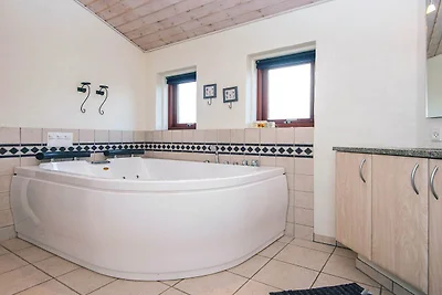 4 Sterne Ferienhaus in Tarm-By Traum