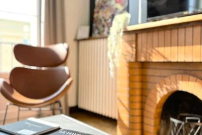 Helle Aussicht auf das Museum La Petite Ecole