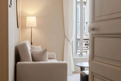 2P Renoviertes Herz von Cannes