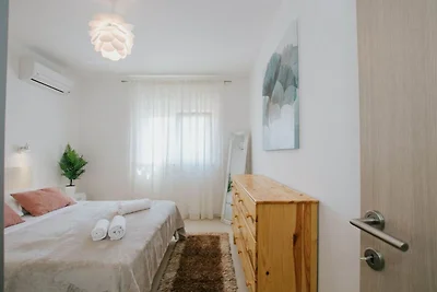 Scenic Sea View Apartment Trogir - Two Bedroo...