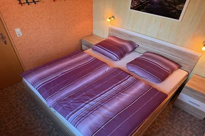 Ferienwohnung mit 2 Schlafzimmer