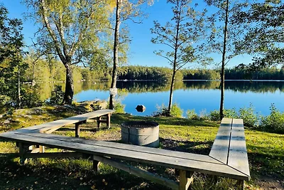 4 Personen Ferienhaus in HALLABRO-By Traum