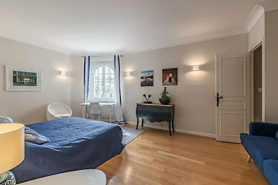 Villa a Grasse con giardino storico