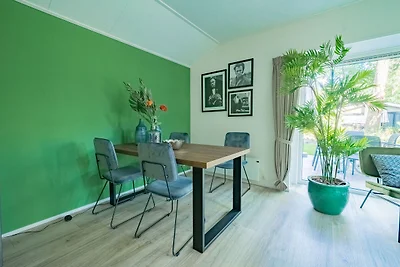 Modern chalet in Maarn for 4 people