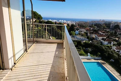 Appartamento ad Antibes con vista mare