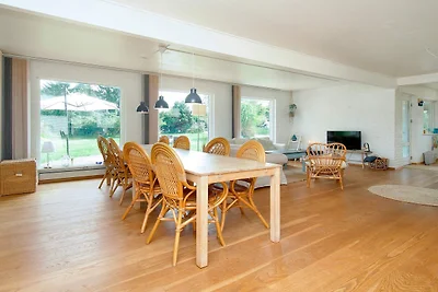 8 person holiday home in Asnæs