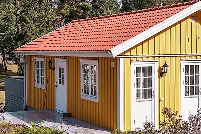 4 Personen Ferienhaus in VIKBOLANDET-By Traum