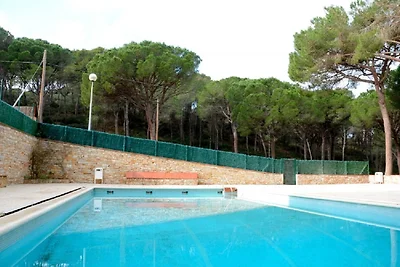 Appartement in Pals vlakbij zandstrand
