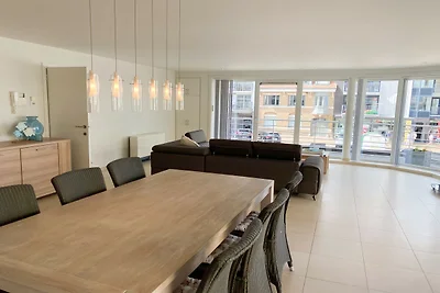 Wohnung in der Nähe des Meeresstrandes