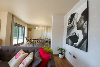 Villa in Sanxenxo mit Meerblick und Pool