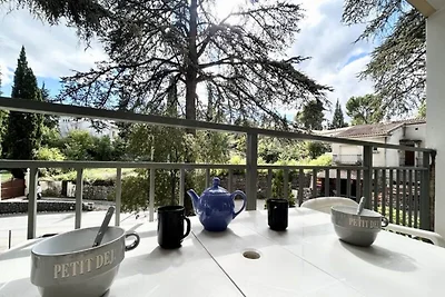 Appartement in de Provence vlakbij thermale...