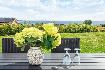 10 Personen Ferienhaus in Sjølund-By Traum