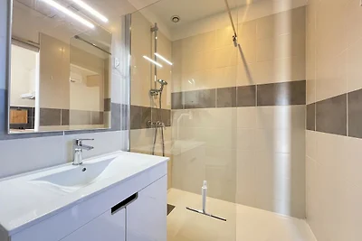 Rückzugsort in Toulouse mit luftigem Balkon