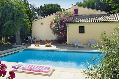 Casa vacanze con piscina privata a Malaucene