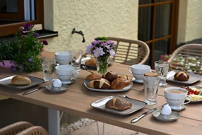 - hundefreundlich-mit Garten