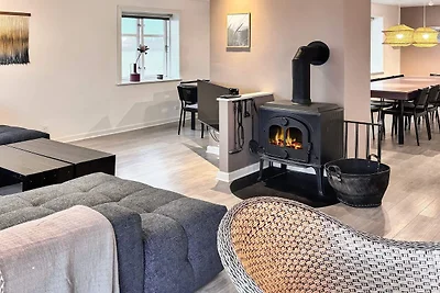 17 Personen Ferienhaus in Harboøre-By Traum