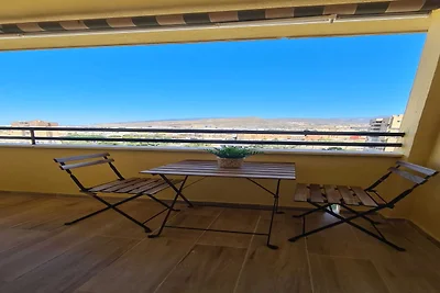 Moderne Wohnung in Aguadulce mit Terrasse