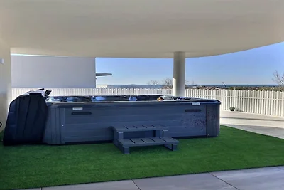 Premium-Aufenthalt mit Whirlpool und Meer