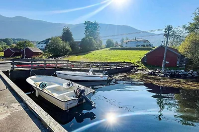 12 Personen Ferienhaus in Davik