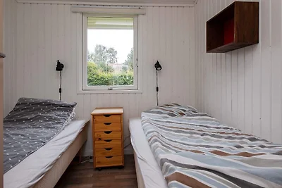 8 persoons vakantie huis in Væggerløse-By...