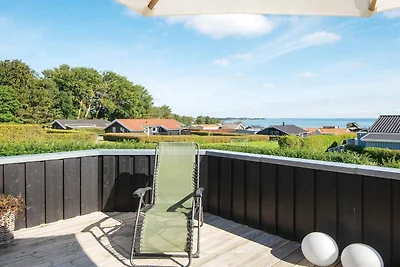 6 Personen Ferienhaus in Sjølund-By Traum