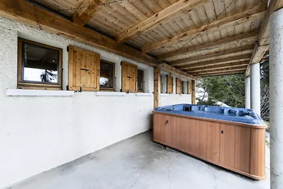 Wohnung in Le Gollet mit Jacuzzi