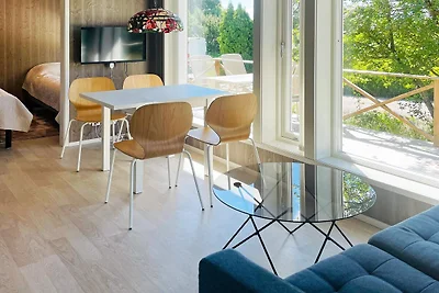 4 esrellas case en HENÅN