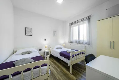 Holiday Home Rokoko - Two Bedroom Holiday Hom...