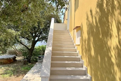 One bedroom apartment with sea view (3)