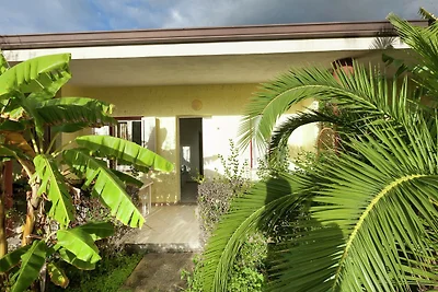 Residence op 8 km afstand van Tropea, zwembad...