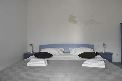 Dugi Rat Seaside Apartments - 2 Bedroom 3