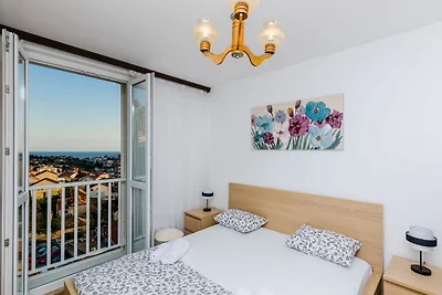 1-Zimmer-Wohnung mit Balkon
