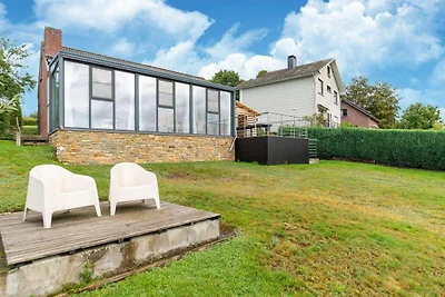 Accogliente casa vacanze a Malmedy con una be...