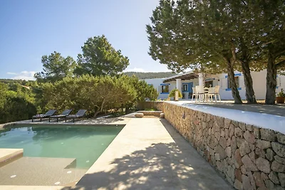 Charmant landhuis in Ibicencan stijl