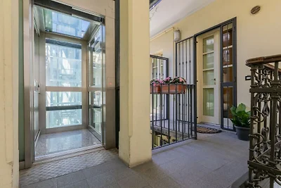 Corte d'appello 5 - I vicini del Re