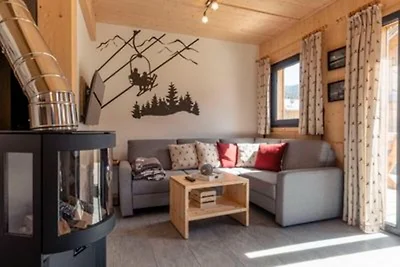 Einladendes Chalet mit Terrasse